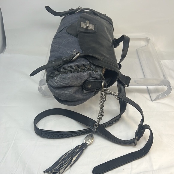 Olivia Harris Black Crossbody Bag - Picture 6 of 16